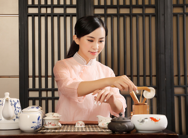 经常去苏州姑苏靠谱男士会馆，这家私藏已久的店推荐给你